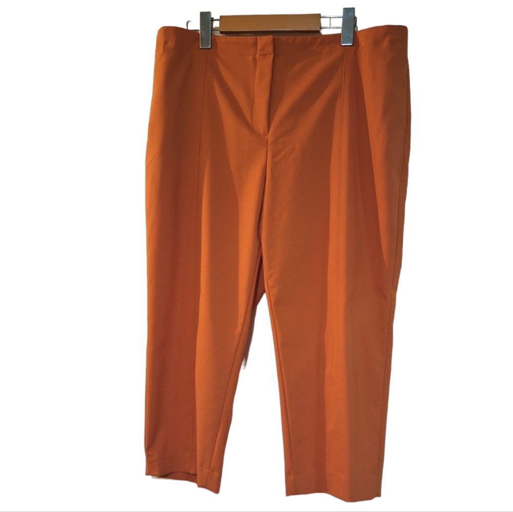 Melanie Lyne Plus size orange capris pants Size 16